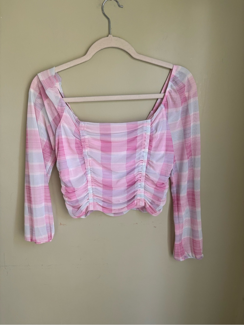 NWT BCBG Generation Mesh Gingham Top in Madras Plaid. Pastel pinks/blues. Size M - Picture 2 of 16